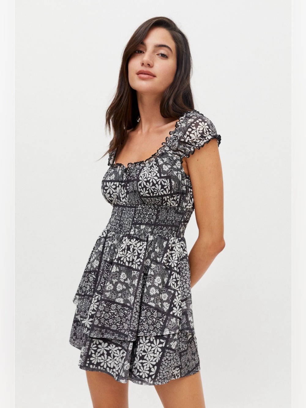 Urban Outfitters Rosie Patchwork Tiered Ruffle Romper Shorts Black Floral Size L